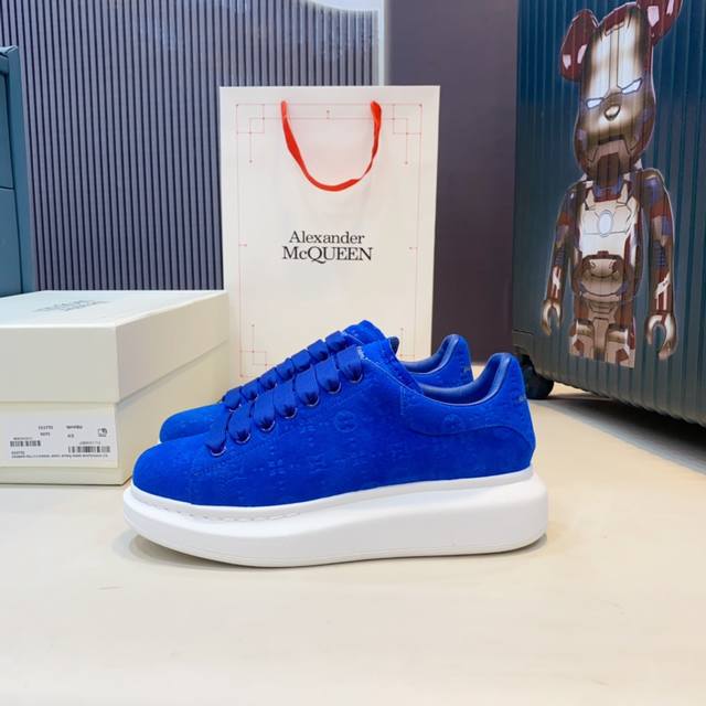 Alexander Mcqueen 情侣款 P: 女款少10 Size： 女35-40男39-45 女40.男45 订做 Alexander Mcqueen太阳